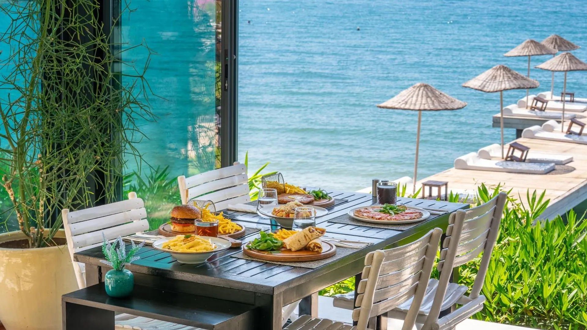 Med-Inn Hotel Gulluk 4*,